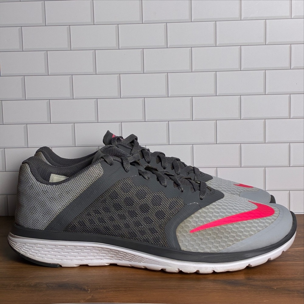 Nike FS Lite Run 3 Womens Running Shoes Grey Pink 807145-006 Size 10 Pre Owned.